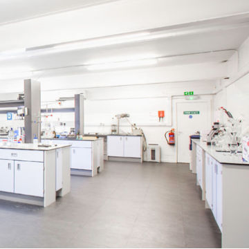 实验室设计不专业带来的负面影响