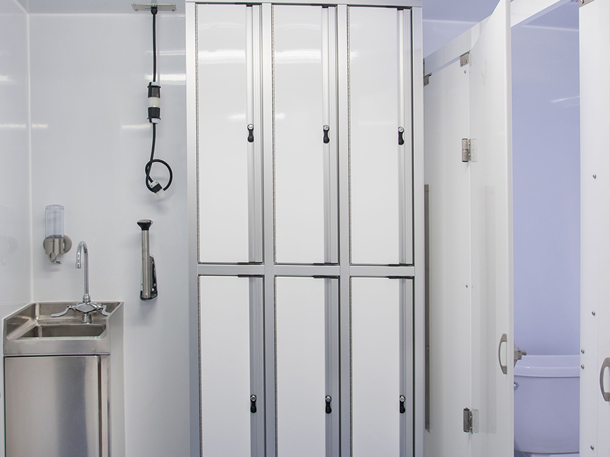 净水实洁净室装修